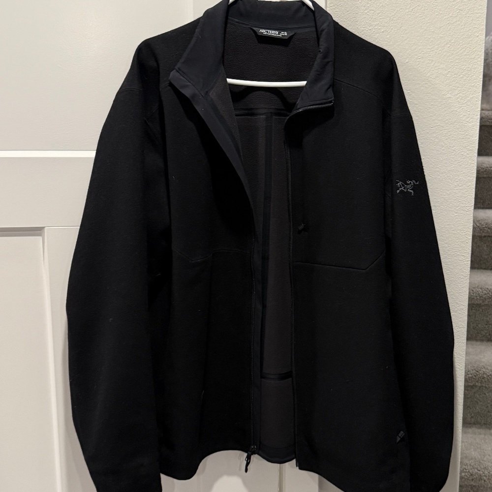 Arc'teryx Men's Diplomat Jacket